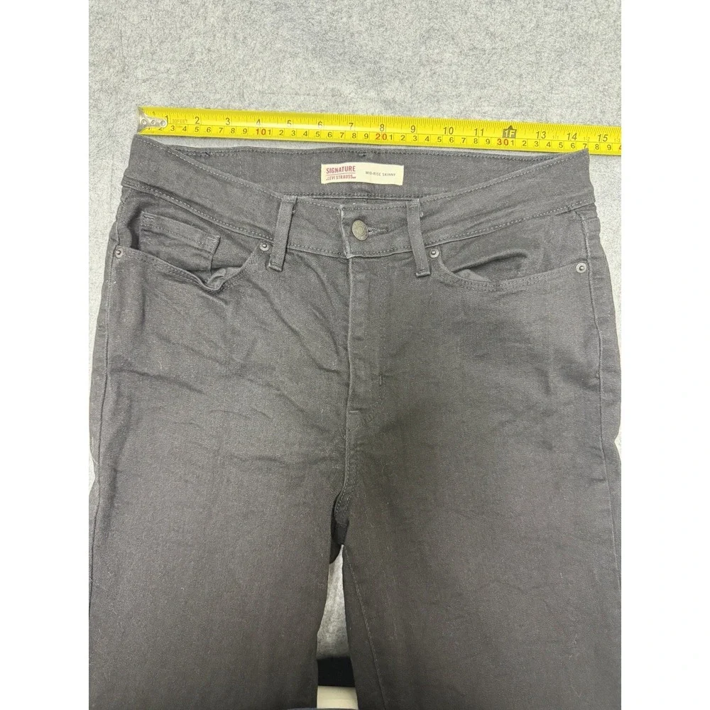 Levi Strauss mid-rise skinny black jeans pants‎ women's 6 (28W x 30L)